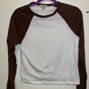 Plain baseball tee